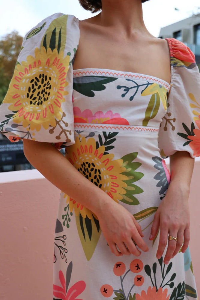 Printed Puff Sleeve Dress With Neck