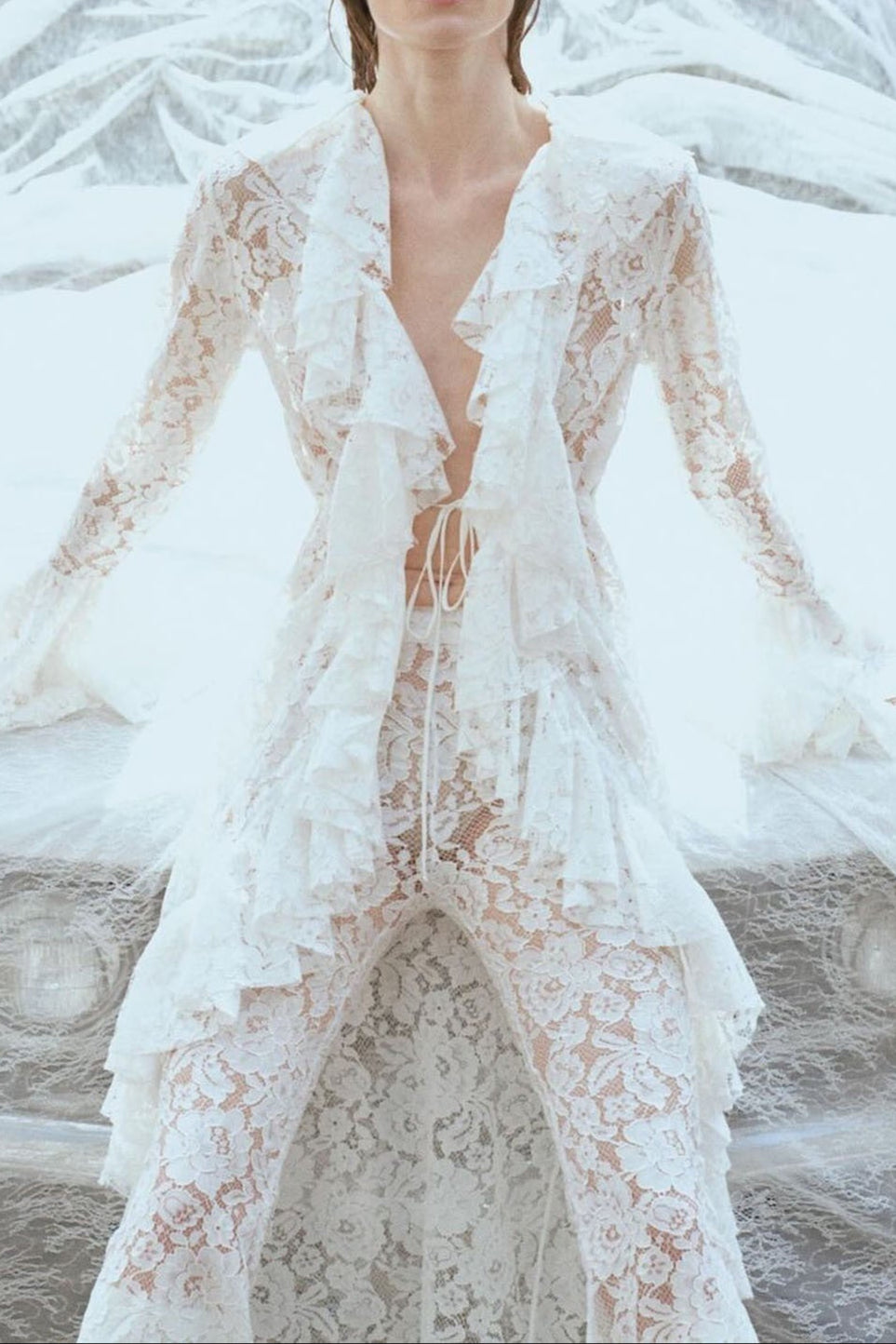 Irregular Lace Stacked Robe
