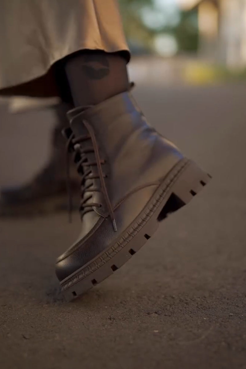 Women's Retro Platform Boots