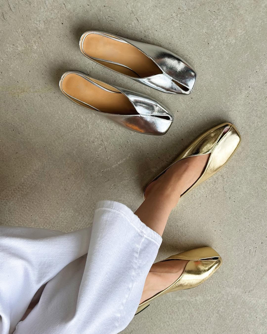 Simple Shiny Slide Sandals