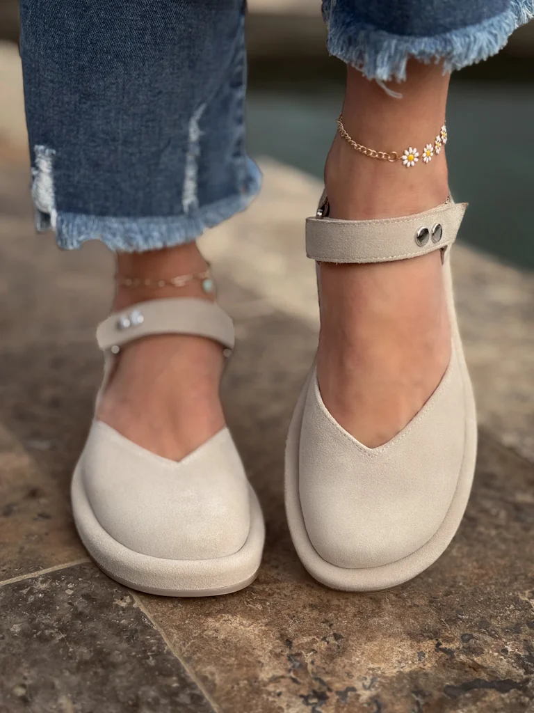 Suede, Open-back Sandals