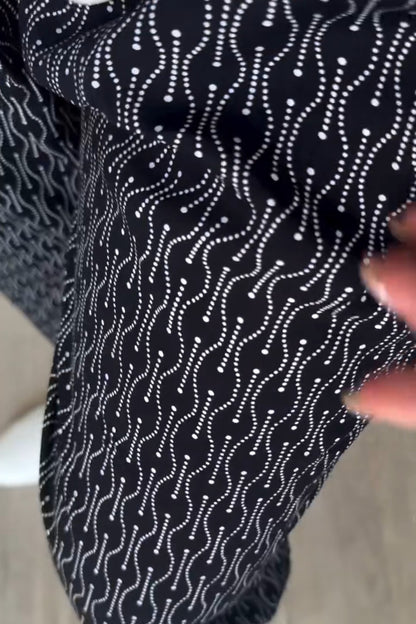 Black-Embossed Loosen Pants