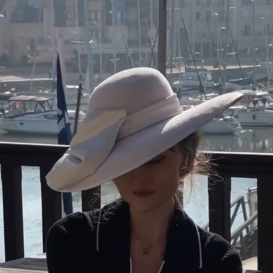 Fashion Expensive Palace Hat