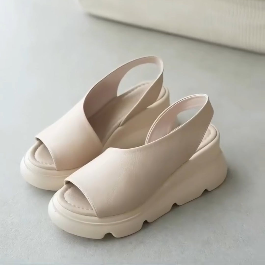 Wave Bottom Cutout Side Wedges