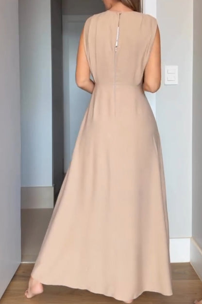 Sleeveless Elegant Long Dress With Cutout Waist