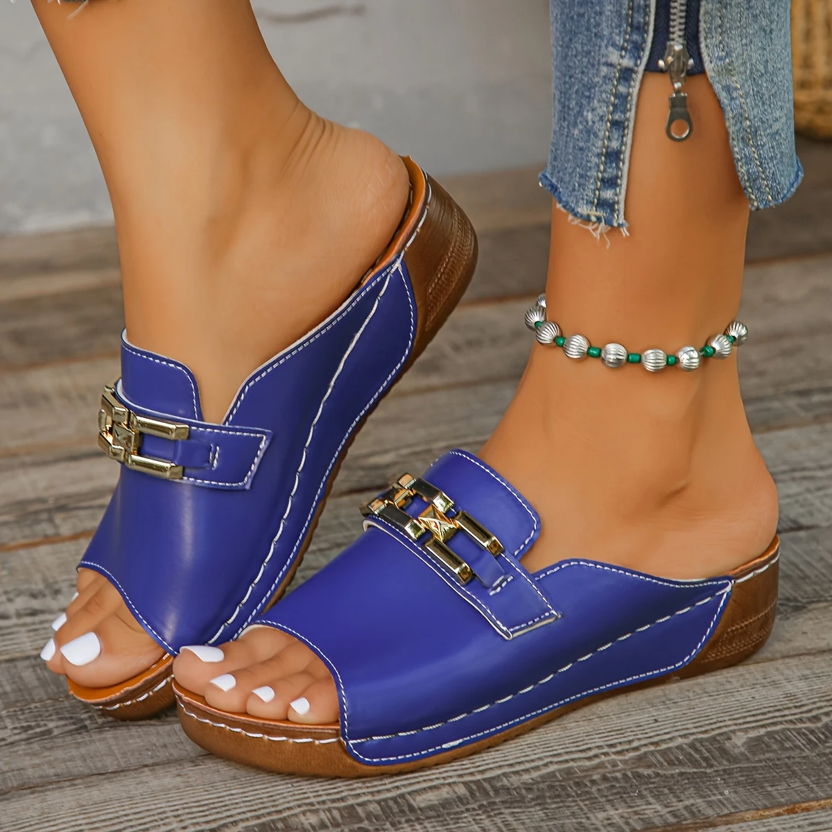 Fashion Peep Toe Leather Slippers