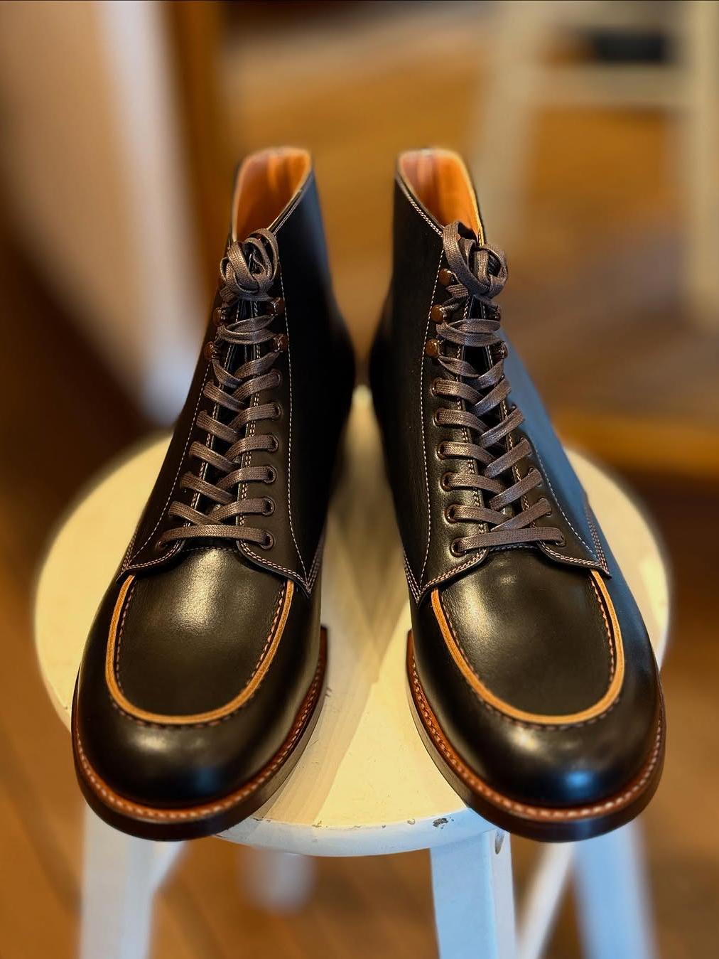 Black calfskin Martin boots