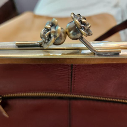 Fashion Flower Buckle Handbag