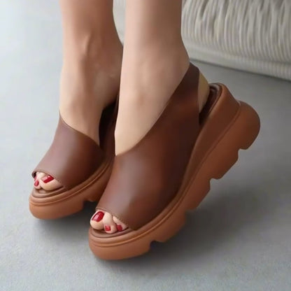 Wave Bottom Cutout Side Wedges