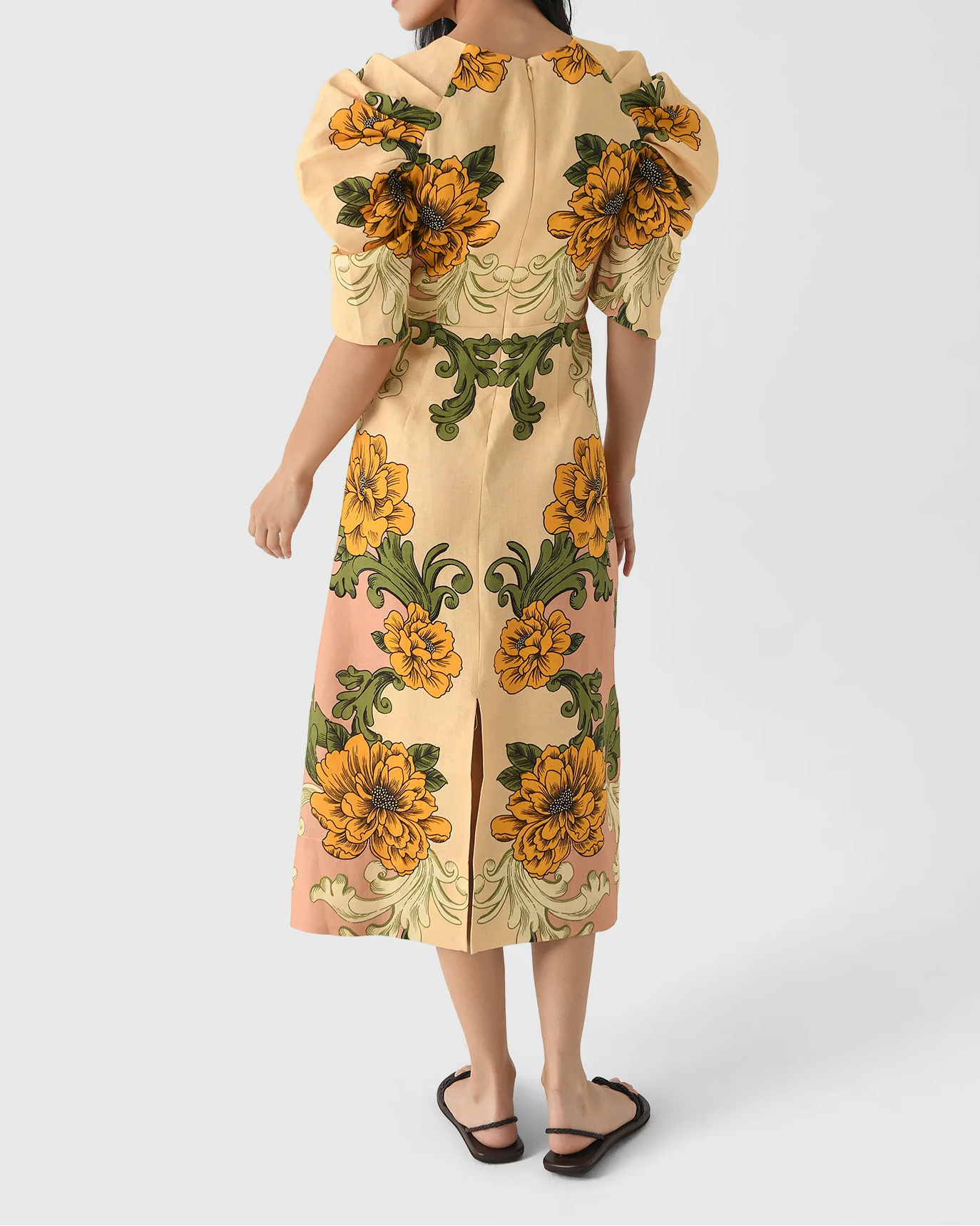 Women's Delicate Flower Arabesques Short Sleeve Midi Dress