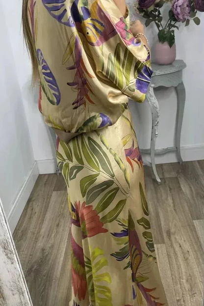 Elegant V-Neck-Two-Piece Dress