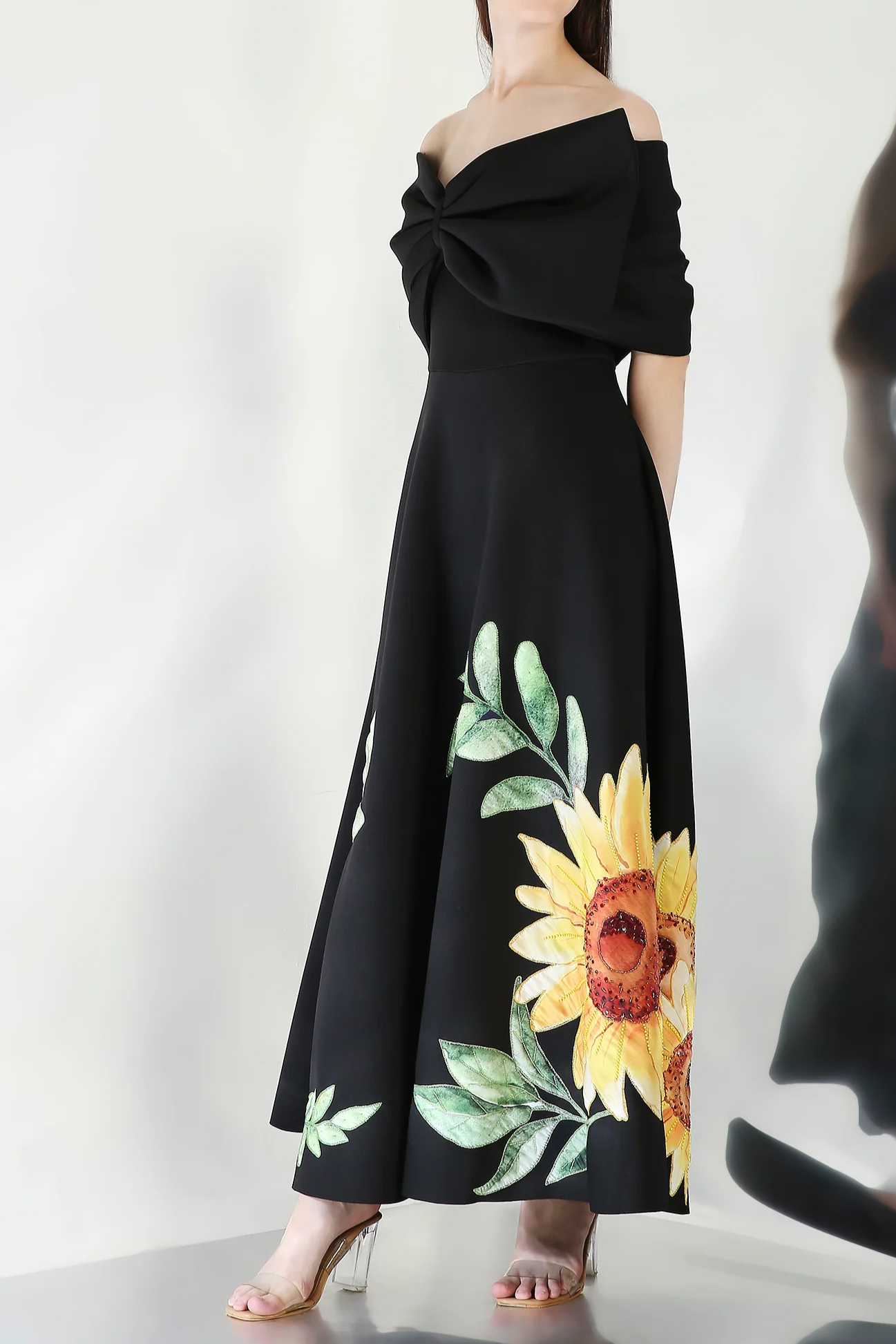 Sleeveless Large Printed Bow Dress