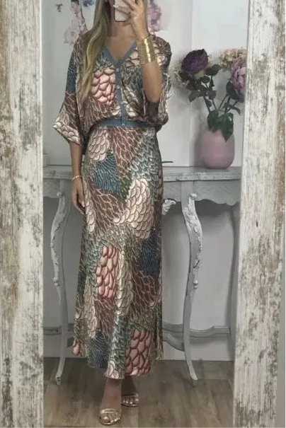 Elegant V-Neck-Two-Piece Dress