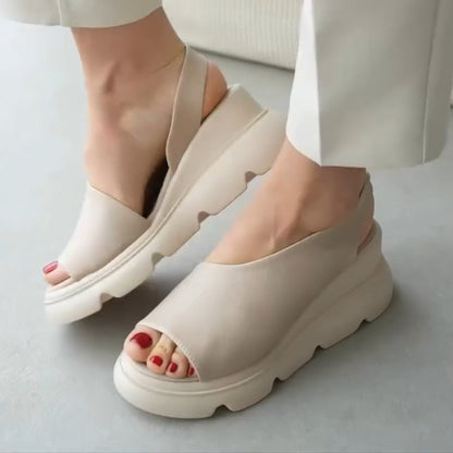 Wave Bottom Cutout Side Wedges