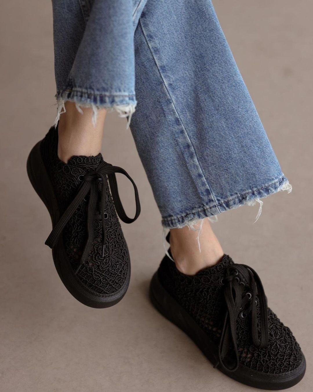 Women's mesh casual shoes