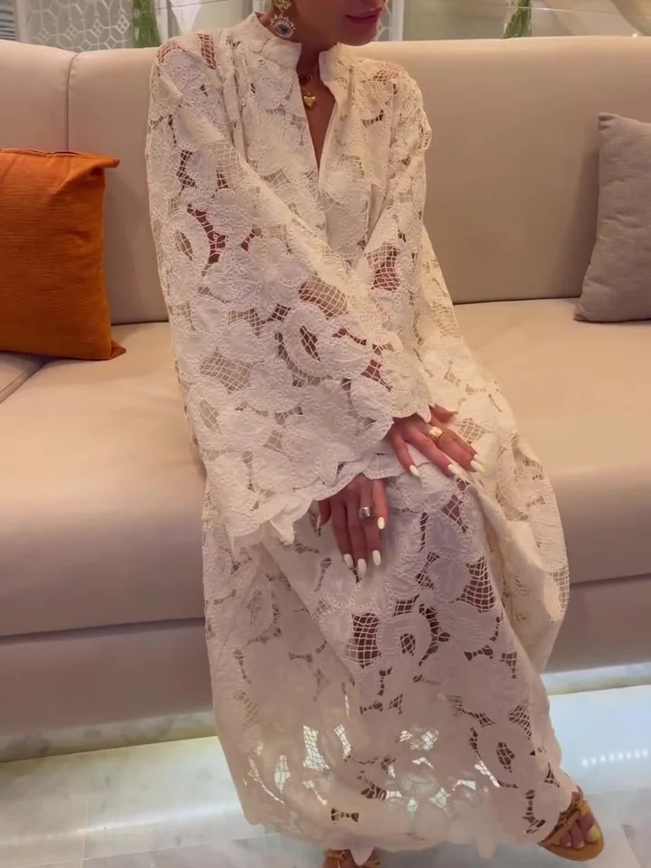 Loose Cut-Out Lace Dress