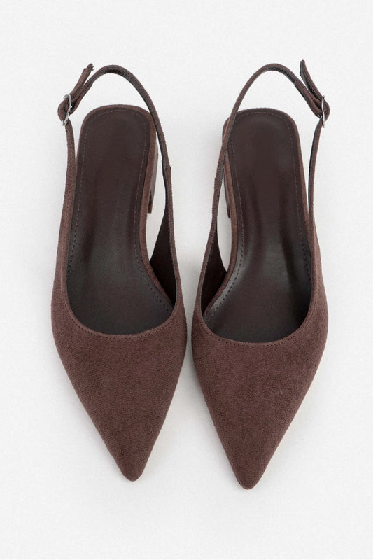 Brown Low-Heeled Strap Sandals