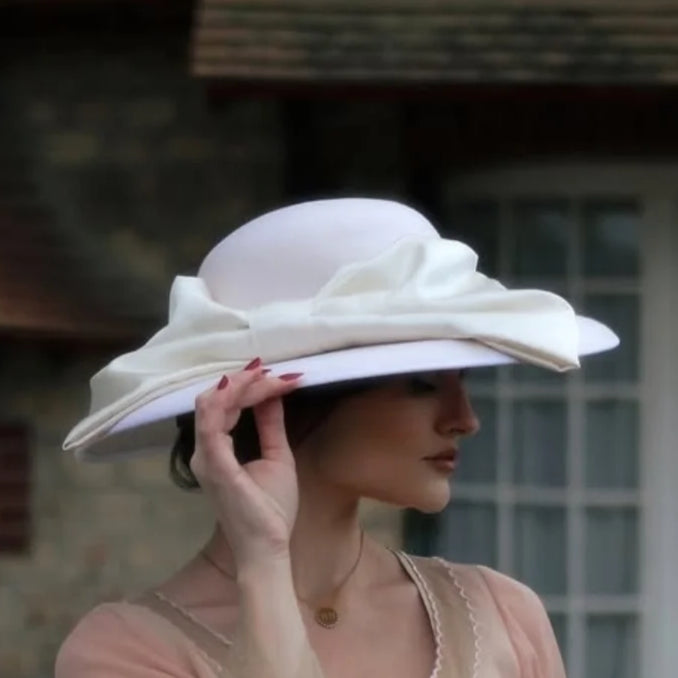 Fashion Expensive Palace Hat