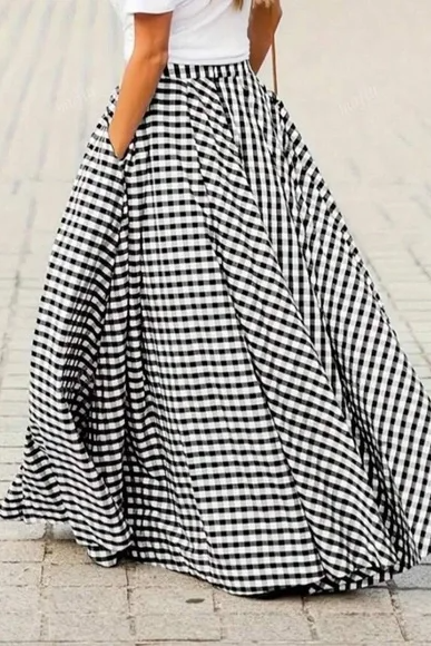 Elegant Black and White Checkered Maxi Skirt
