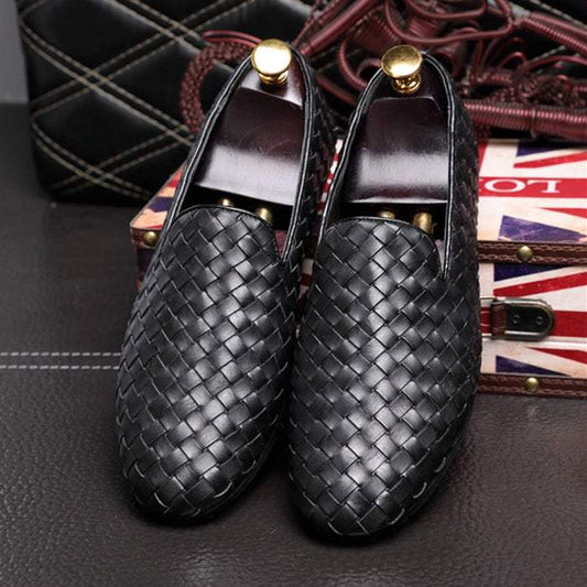 Comfortable handwoven leather shoes