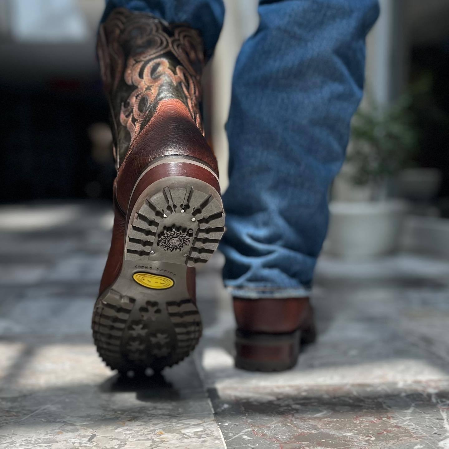 Men's Vintage Engraved Leather Cowboy Boots