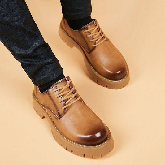 Men's casual leather shoes