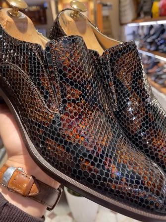 Laceless Leather Craft Anti-wrinkle Snakeskin Shoes